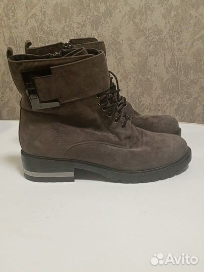 Ботинки женские