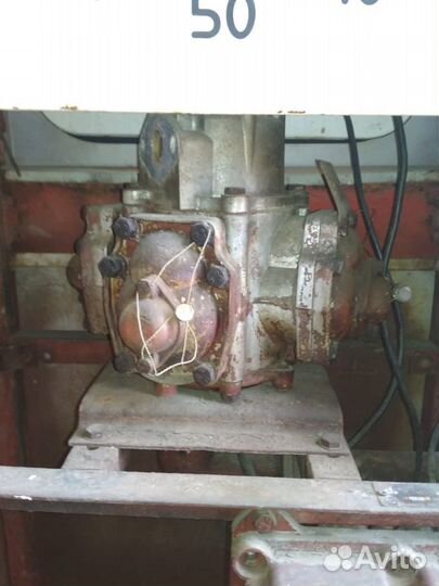 Топливная колонка