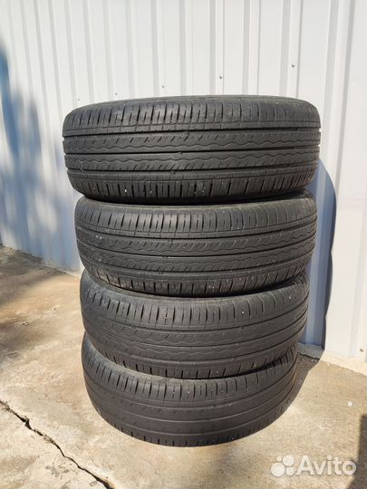 Kumho Solus KH17 R15