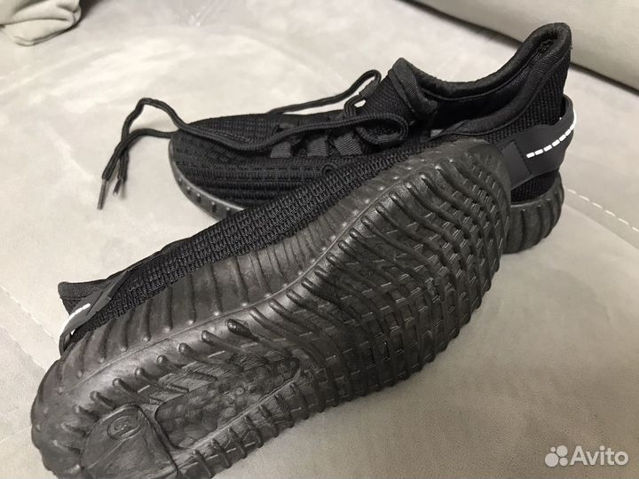 Кроссовки детские