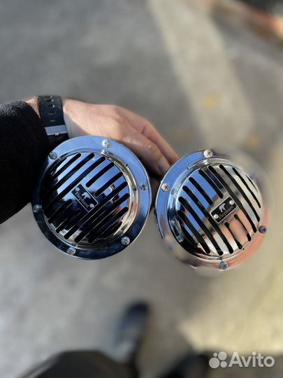 Громкий звуковой сигнал