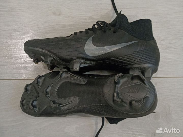 Футзалки nike