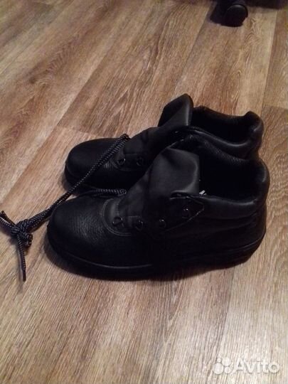 Обувь специальная