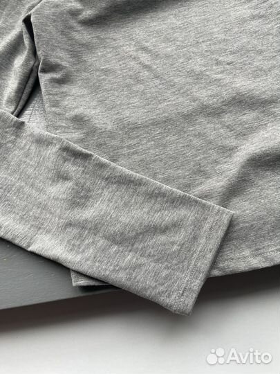 Лонгслив укороченый фирменный (M)