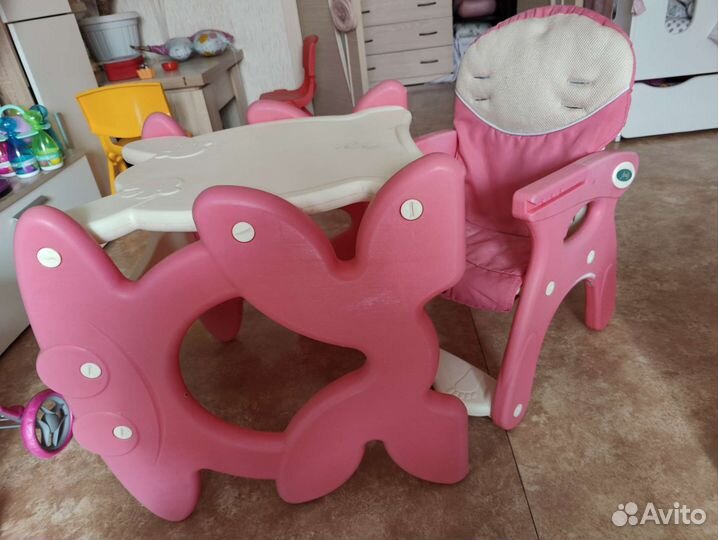 Столик для кормления