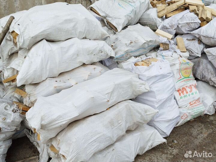 Чернозем. Перегной.Опилки.Дрова в мешках