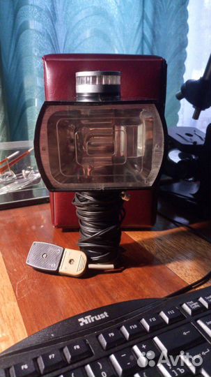 Фотовспышка 