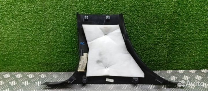 Обшивка стойки Jeep Grand Cherokee Правая