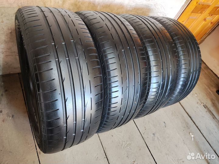 Bridgestone Potenza S001 235/50 R18