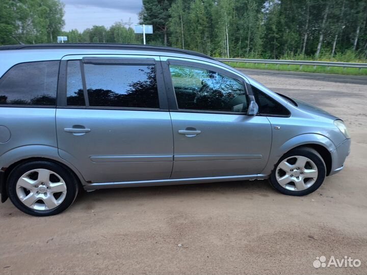 Opel Zafira 1.8 МТ, 2006, 320 000 км