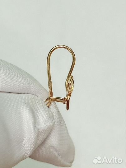 Золотые серьги