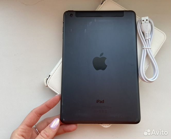 iPad mini 64гб