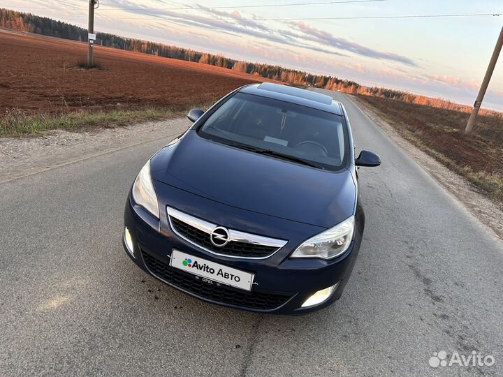 Opel Astra 1.4 AT, 2011, 170 000 км