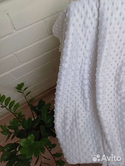 Ткань плюш минки белый