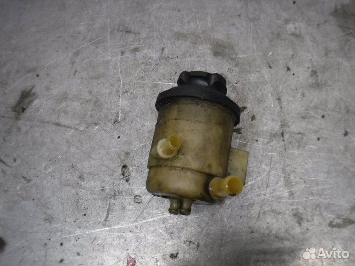 Бачок гидроусилителя Hyundai Santa Fe classic D4EA