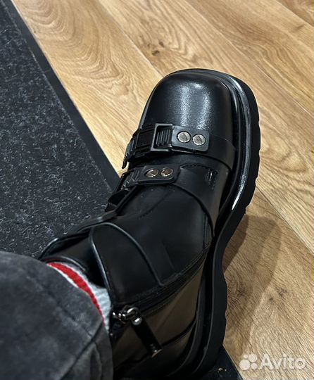 Новые Ботинки Valentina Wang 39