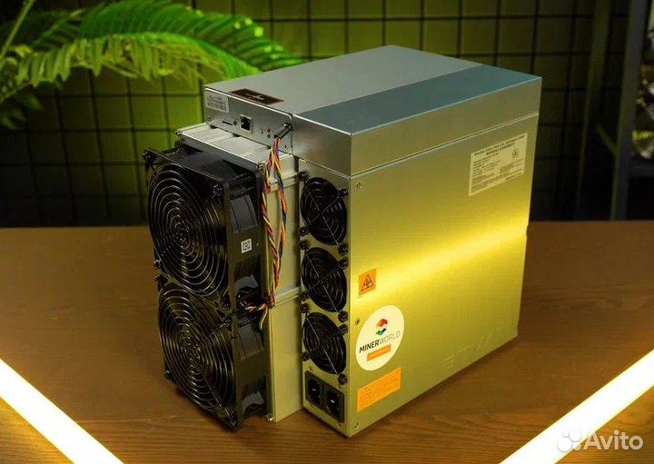 Antminer S21 195th