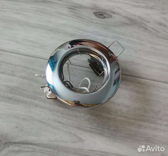 Точечные светильники, розетки