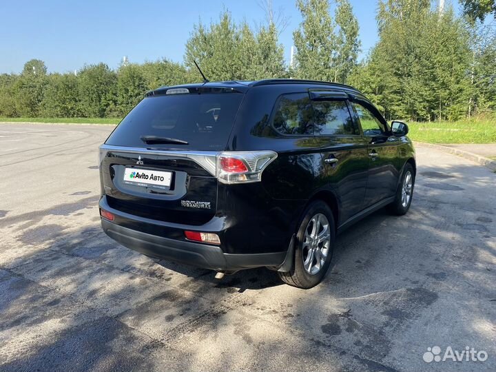 Mitsubishi Outlander 2.4 CVT, 2013, 159 757 км