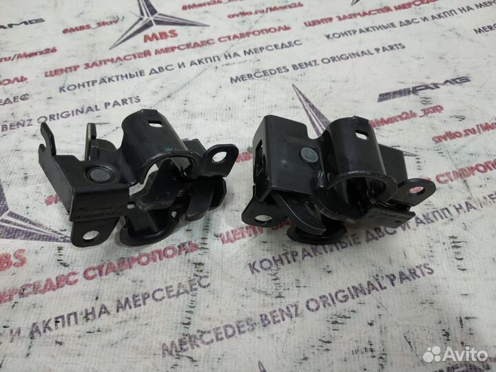 Замок капота w211 w219 Mercedes