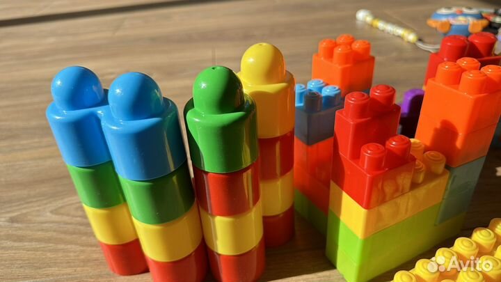 Развивающие игрушки пакетом