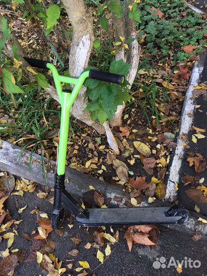 Трюковой самокат