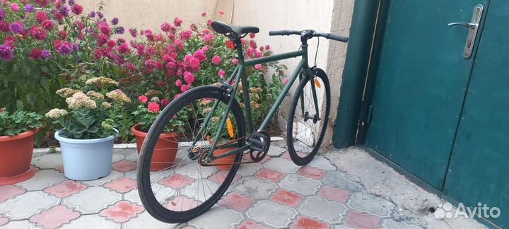 Шоссейный Велосипед urban 700 отличном состоянии