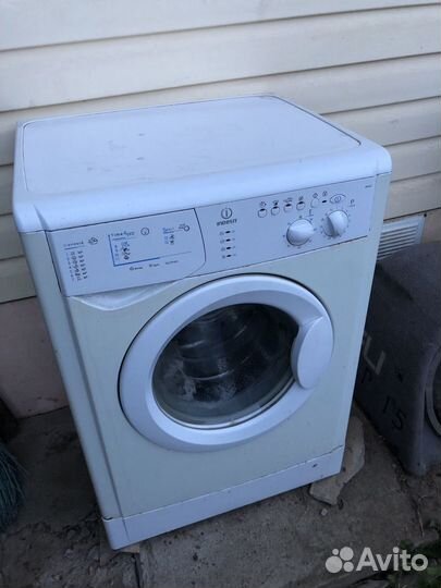Стиральная машина indesit