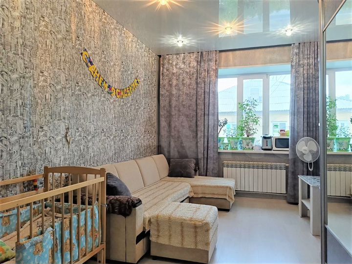 2-к. квартира, 52 м², 2/2 эт.