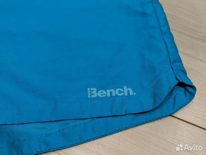 Женские шорты bench