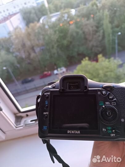 Зеркальный фотоаппарат Pentax k20D