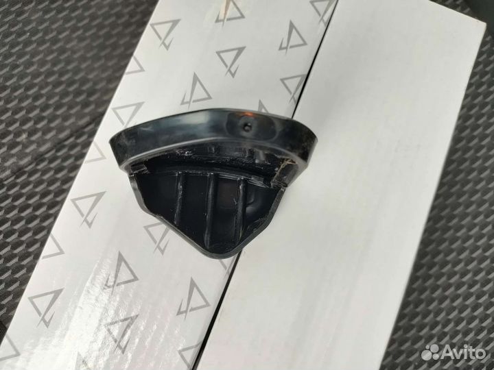 Накладка педали сцепления Фольксваген, 6R0721174A