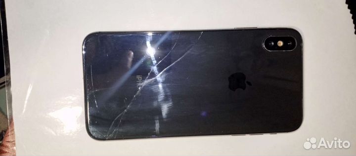 iPhone X, 128 ГБ