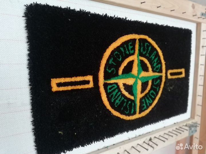 Тафтинговый ковер Stone Island