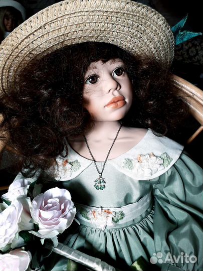 Кукла виниловая коллекционная