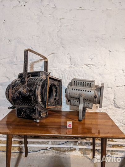 Прожектор театральный винтаж