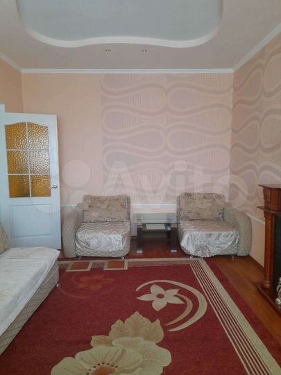 3-к. квартира, 80 м², 8/9 эт.