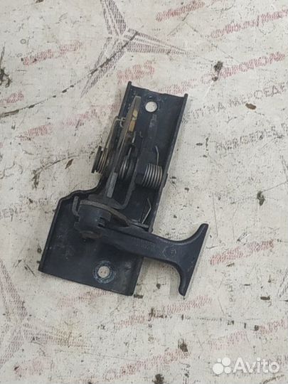 Замок капота Mercedes E-Class W211