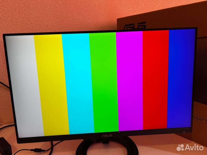 Монитор Asus