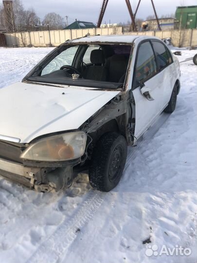 Honda Civic Ferio 1.5 CVT, 2002, битый, 400 000 км