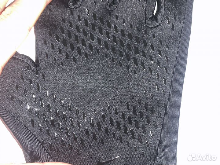 Перчатки Nike Hyperwarm Academy (Drill)