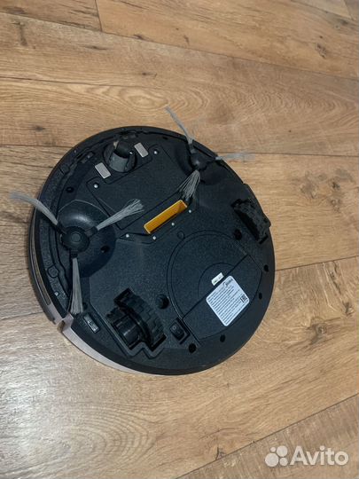 Робот пылесос midea