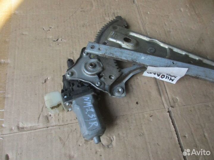 Стеклоподъемник электр. задний правый Nissan Muran