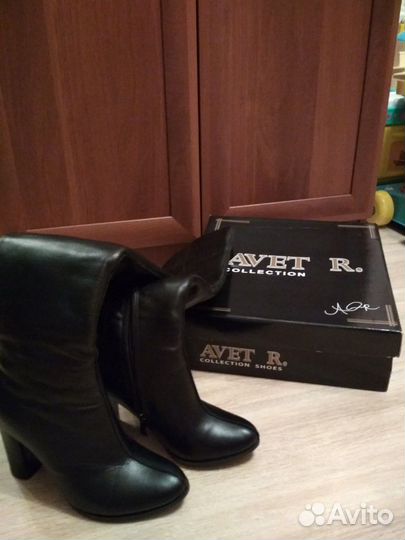 Сапоги женские