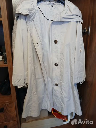 Плащ женский