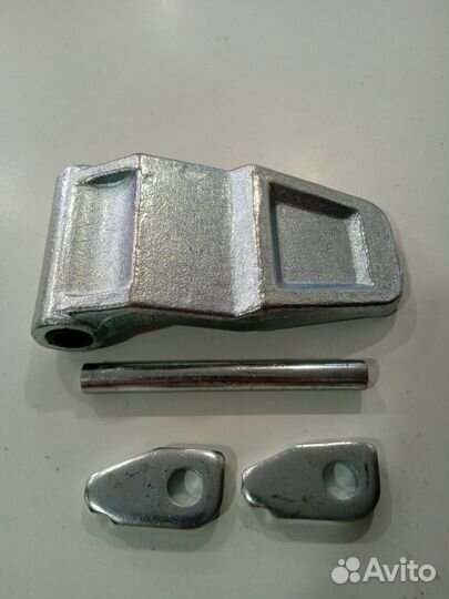 Петля морского контейнера с кронштейном