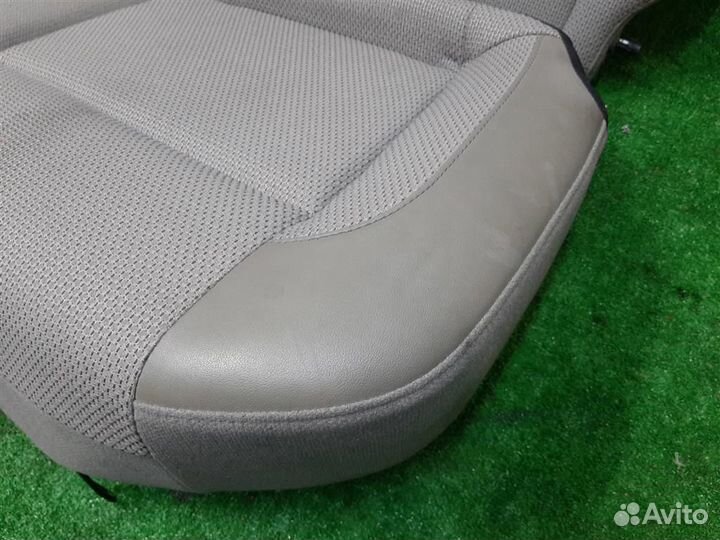 Сиденье заднее Subaru Forester SG/S11 2003