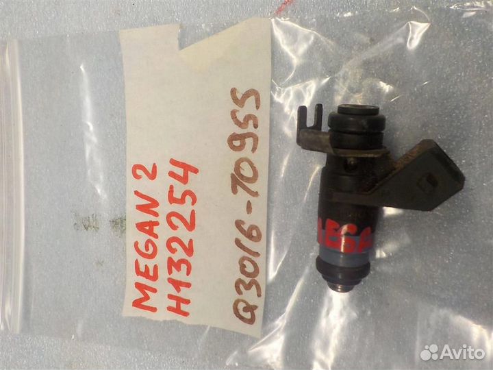 Форсунка инжекторная электрическая Renault Megane