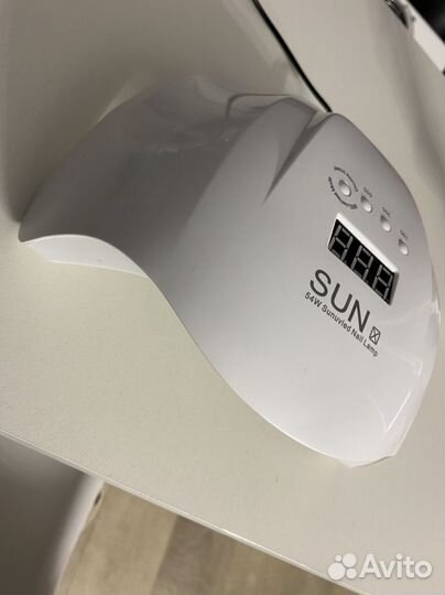 Лампа для сушки ногтей