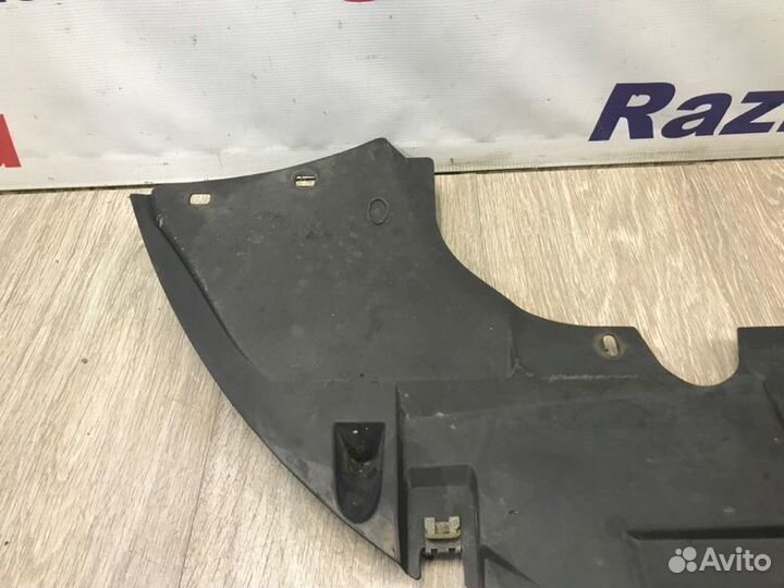 Пыльник бампера передний Ford C-Max CB3 1.8 qqdb